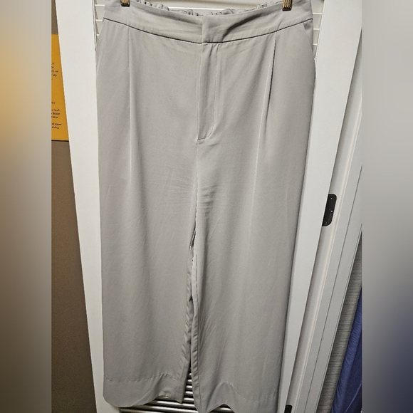 MODERN CITIZEN Pant - Picture 2 of 4